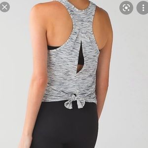 Lululemon salute the sun tie back tank top